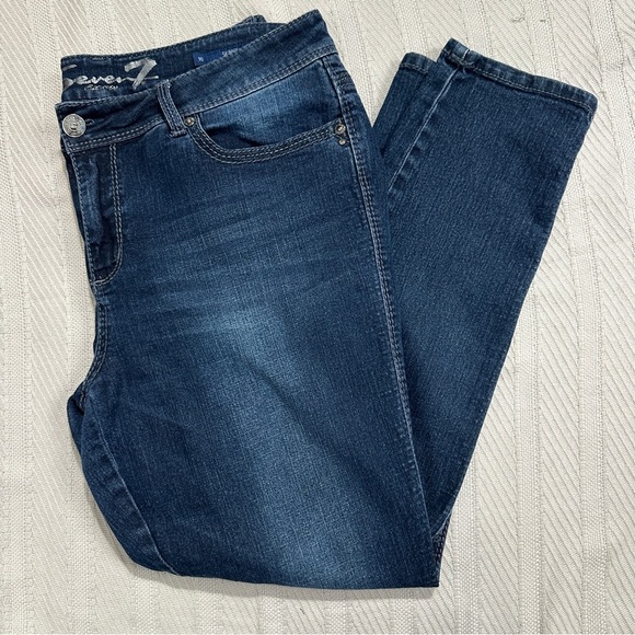 Seven7 Jeans, skinny, size 16, embellished pockets, casual, denim, spring - Picture 1 of 11